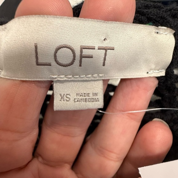 New LOFT Black Open-Knit Sweater - Picture 8 of 9